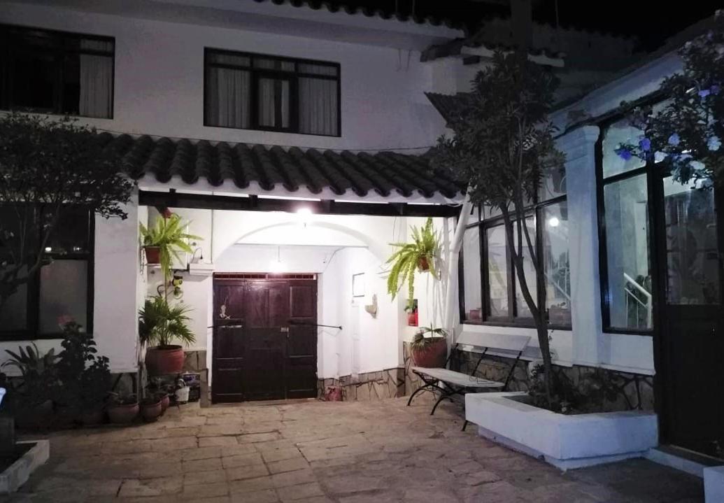 Hospedaje Ajayu Sucre Exterior photo